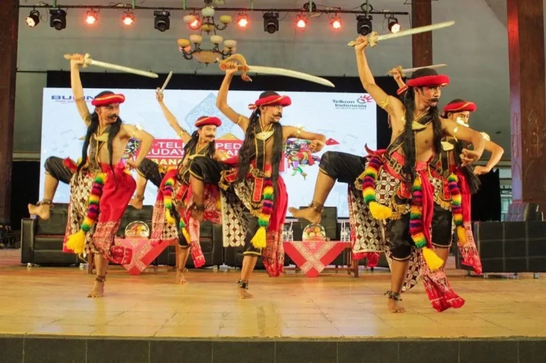 Masa Depan Seni Budaya Tradisional