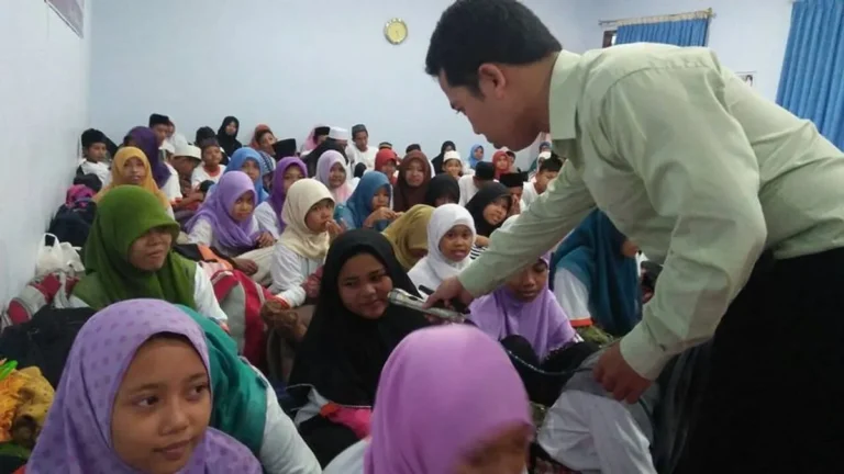 Mendukung Anak-anak Panti Asuhan Menuju Masa Depan yang Cerah