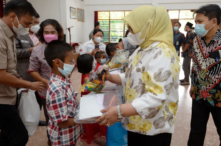 Mendukung Pemantauan Panti Asuhan: Sebuah Panggilan Aksi