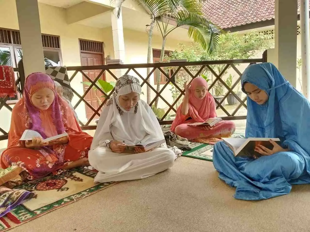 Meresapi Pesan Pendidikan Al-Quran: Transformasi Hidup Anak Yatim di Panti Asuhan