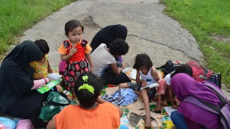 Peran Orang Tua dan Masyarakat dalam Suksesnya Pendidikan Al-Quran untuk Anak Jalanan
