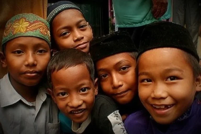 Transformasi Anak Jalanan Menjadi Masyarakat yang Berdaya dengan Nilai-nilai Islam